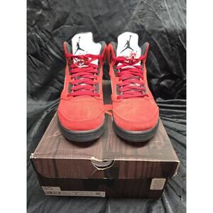 Size 9 - Jordan 5 Retro Mid Raging Bull